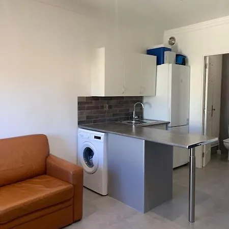 To Rent In - Marina Views *
